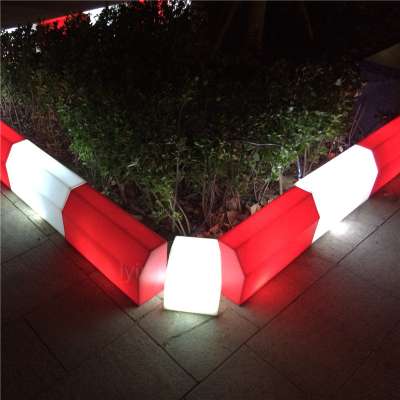 2017 hot Wholesale paving stones LED street curbstone plastic kerbs light